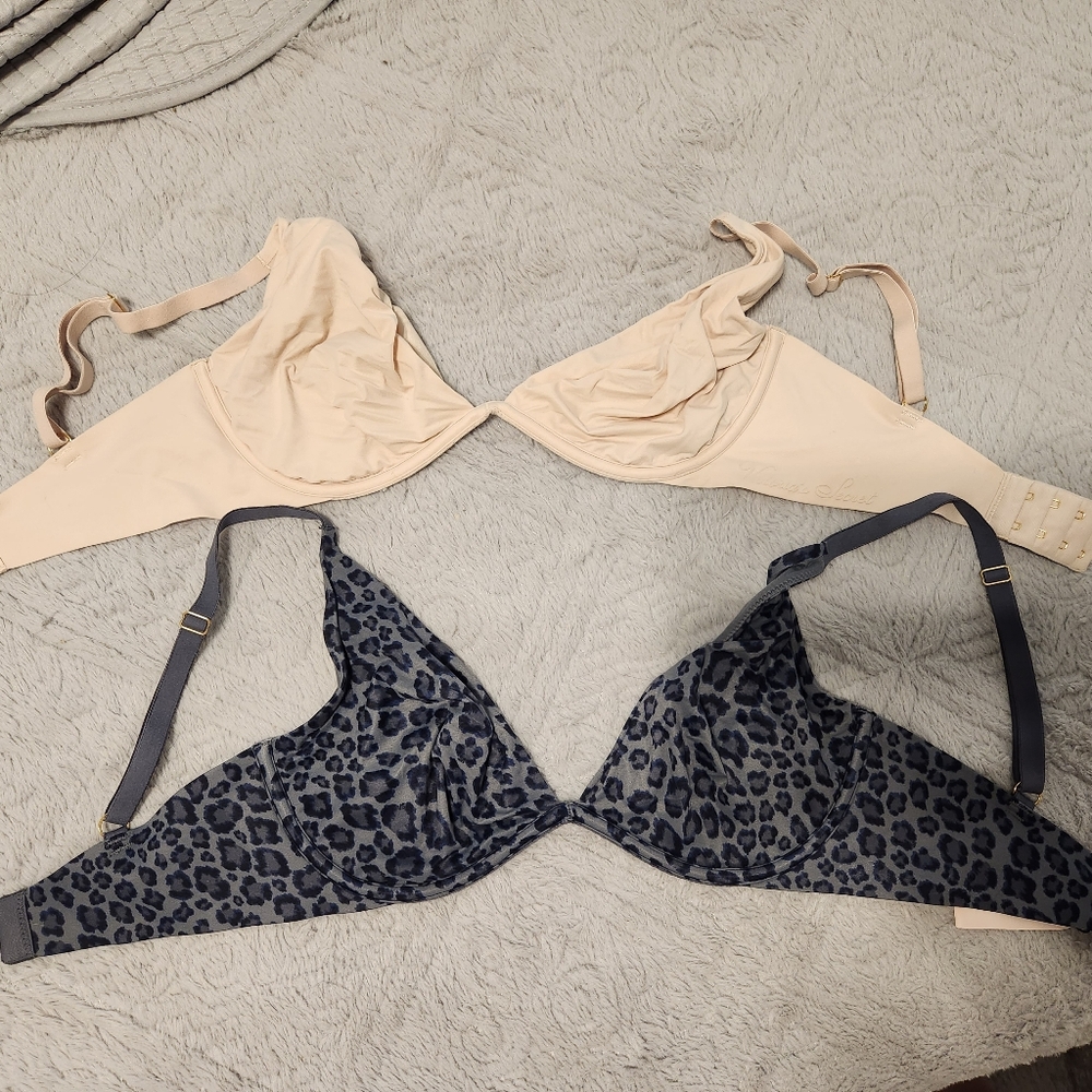 Leopard Print and Nude Bra Size 32DD Victoria's Secret